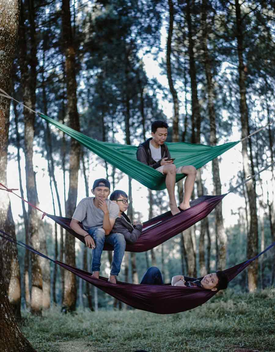How To Stack Hammocks and Is It Safe? The Wanderful Wild